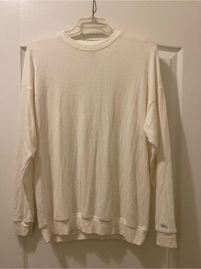 ALO Yoga Soho Pullover in Ivory